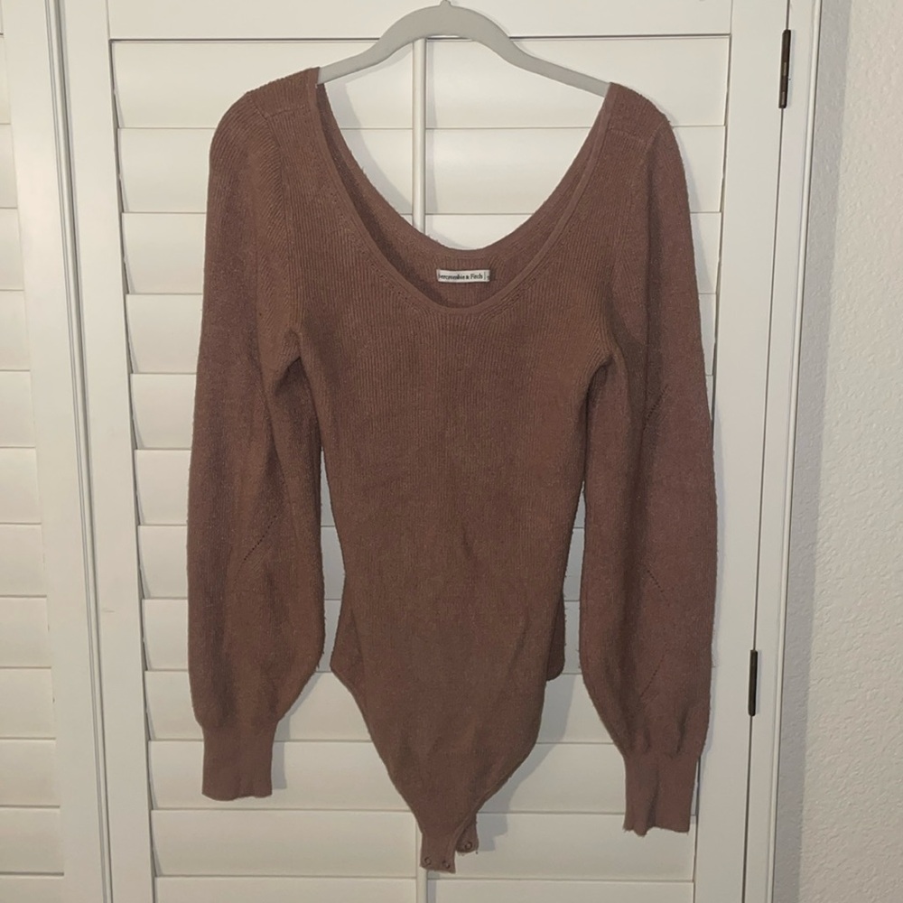 Abercrombie & Fitch Mauve Brown Scoop Neck Long Sleeve Bodysuit